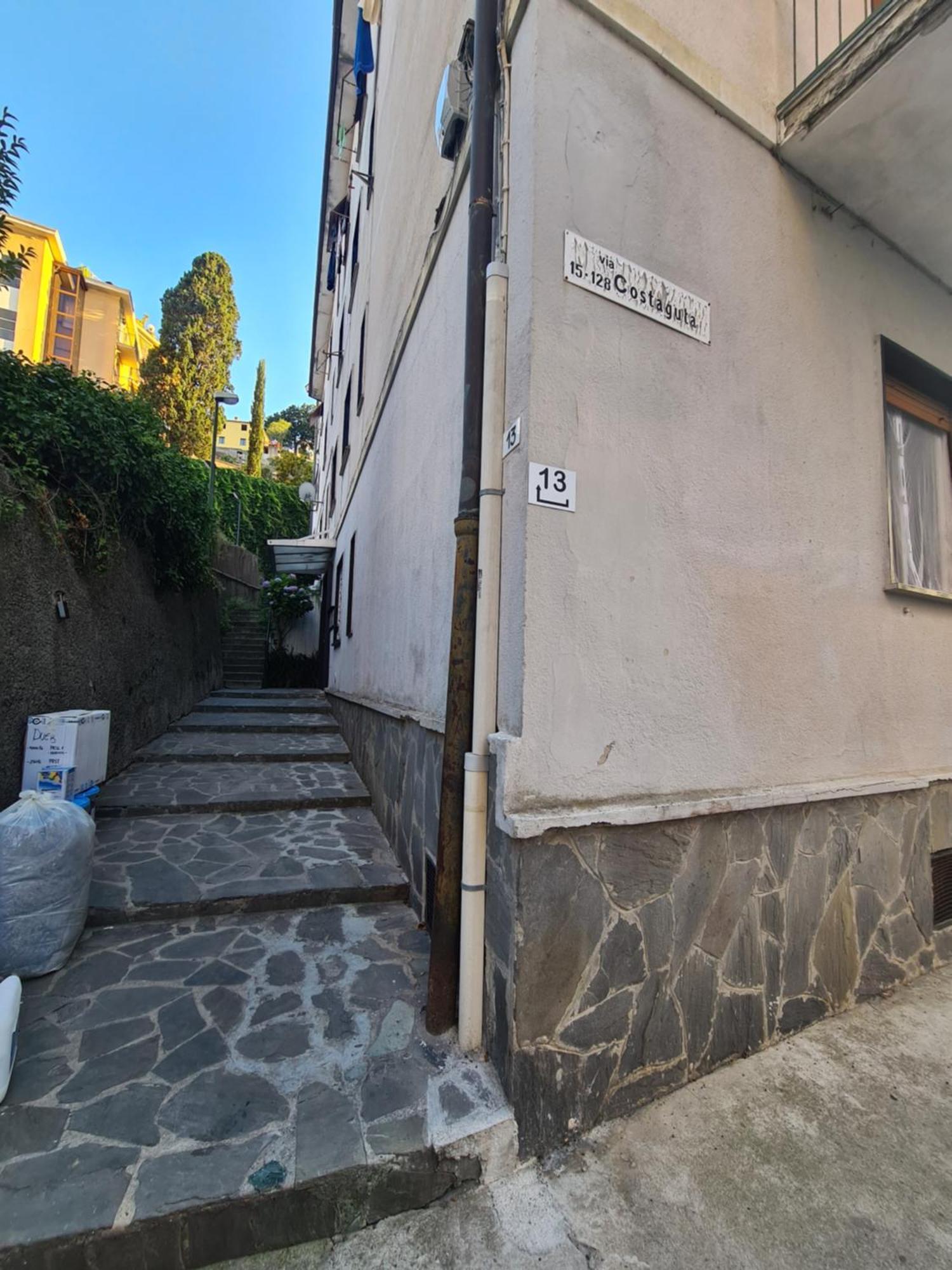 Appartamento Elegante A Rapallo By Portofinovacanze Exterior photo